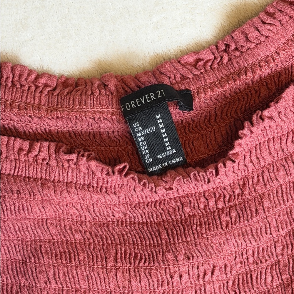 Forever 21 Rose Smocked Off-Shoulder Puff‎ Sleeve Crop Top Med - Picture 2 of 4